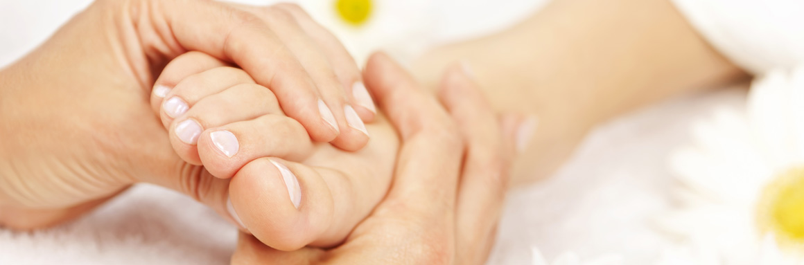 Fußreflexzonentherapie* - Physiotherapie Karin Schiller-Moll & Team in Aachen Fußreflexzonentherapie* - Physiotherapie Karin Schiller-Moll & Team in Aachen